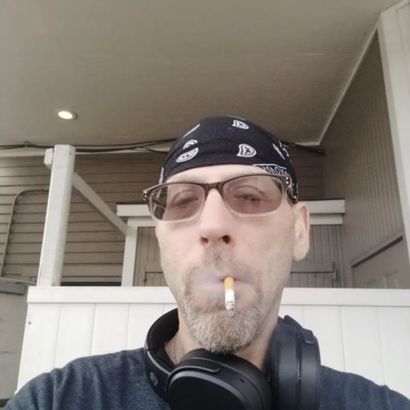 Meet your Posher, James - Picture 1 of 1